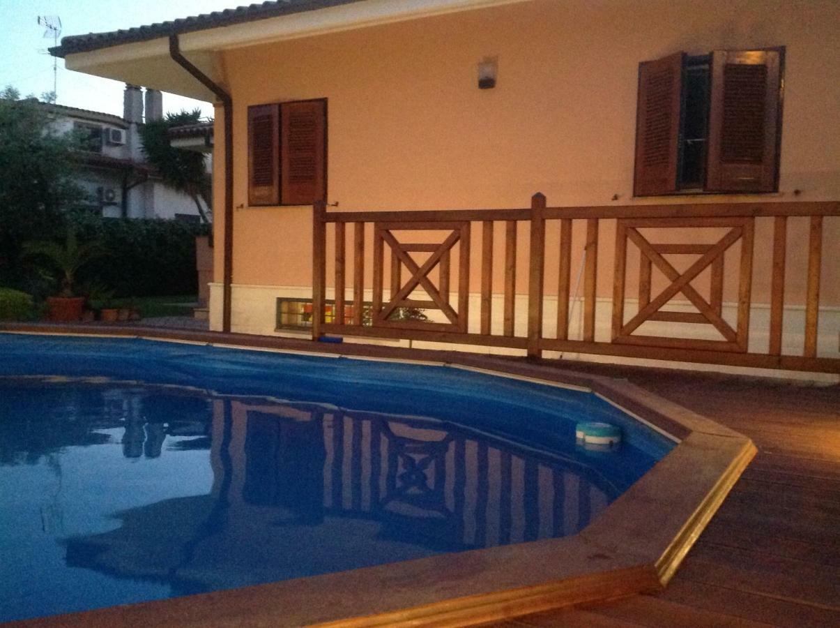 Villa Nevada -20 Min Da Roma Ladispoli Eksteriør bilde