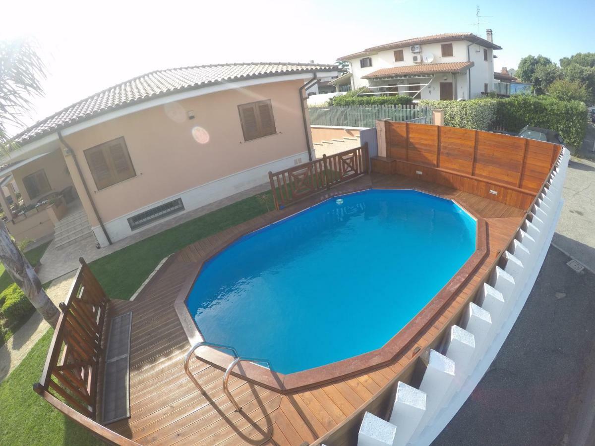 Villa Nevada -20 Min Da Roma Ladispoli Eksteriør bilde